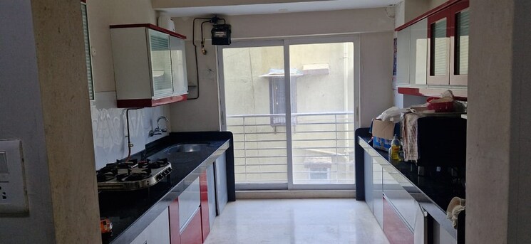 Kitchen, khar west 3 Bedroom 1200 Sq.Ft. Apartment In Khar West Mumbai 9314278