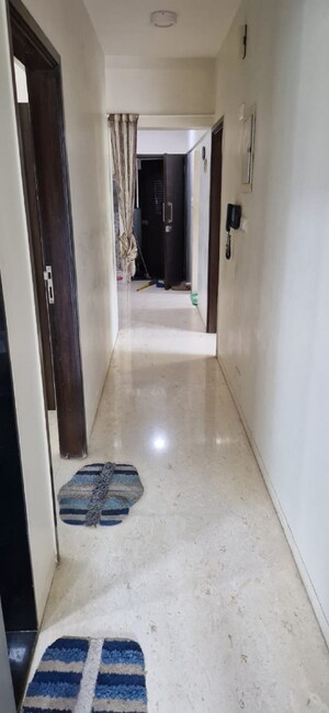  3 BHK Apartment at Khar West – for Rent