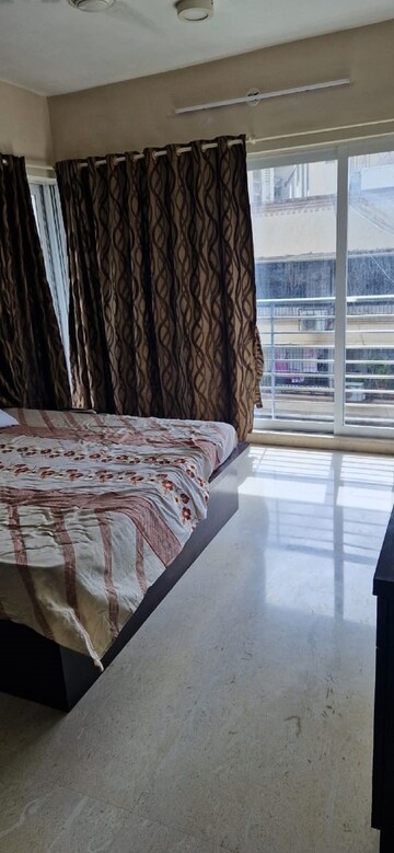 Bedroom in 3 BHK Apartment at Khar West – for Rent
