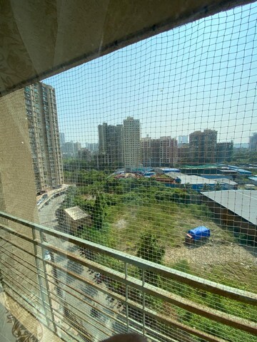 Swimming Pool in 2 BHK Apartment at Gurukrupa Marina Enclave, Malad West – for Rent