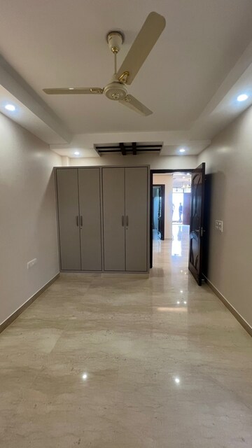 Building Lobby in 3 BHK Builder Floor at Shivalik Colony – for Rent