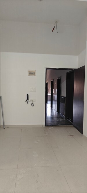 Room in  Office Space at Key Tech Park, Andheri West – for Rent