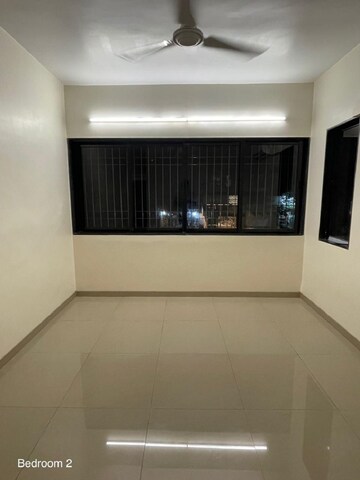 Furnished Amenities in 3 BHK Apartment at Santacruz West – for Rent