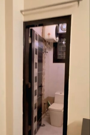 Washroom in 2 BHK Builder Floor at Old Rajinder Nagar – for Rent