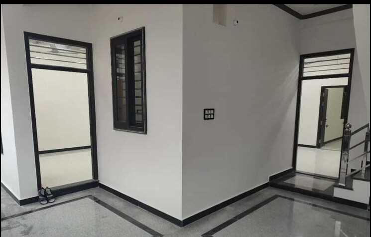 Room, sultanpur road 3 Bedroom 1200 Sq.Ft. Independent House In Sultanpur Road Lucknow 9314511