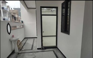 Staircase in 3 BHK Independent House at Sultanpur Road – for Rent