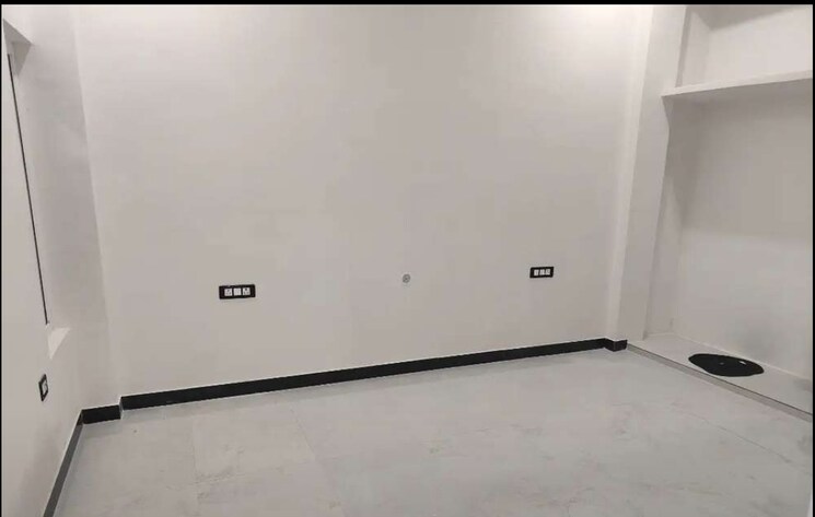 Room, sultanpur road 3 Bedroom 1200 Sq.Ft. Independent House In Sultanpur Road Lucknow 9314511