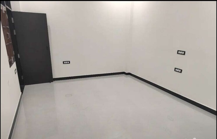 Room, sultanpur road 3 Bedroom 1200 Sq.Ft. Independent House In Sultanpur Road Lucknow 9314511