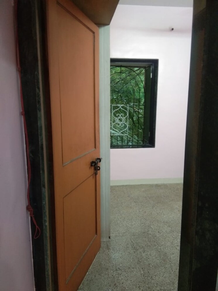 Room, seawoods 1 Bedroom 375 Sq.Ft. Apartment In Seawoods Navi Mumbai 9314507