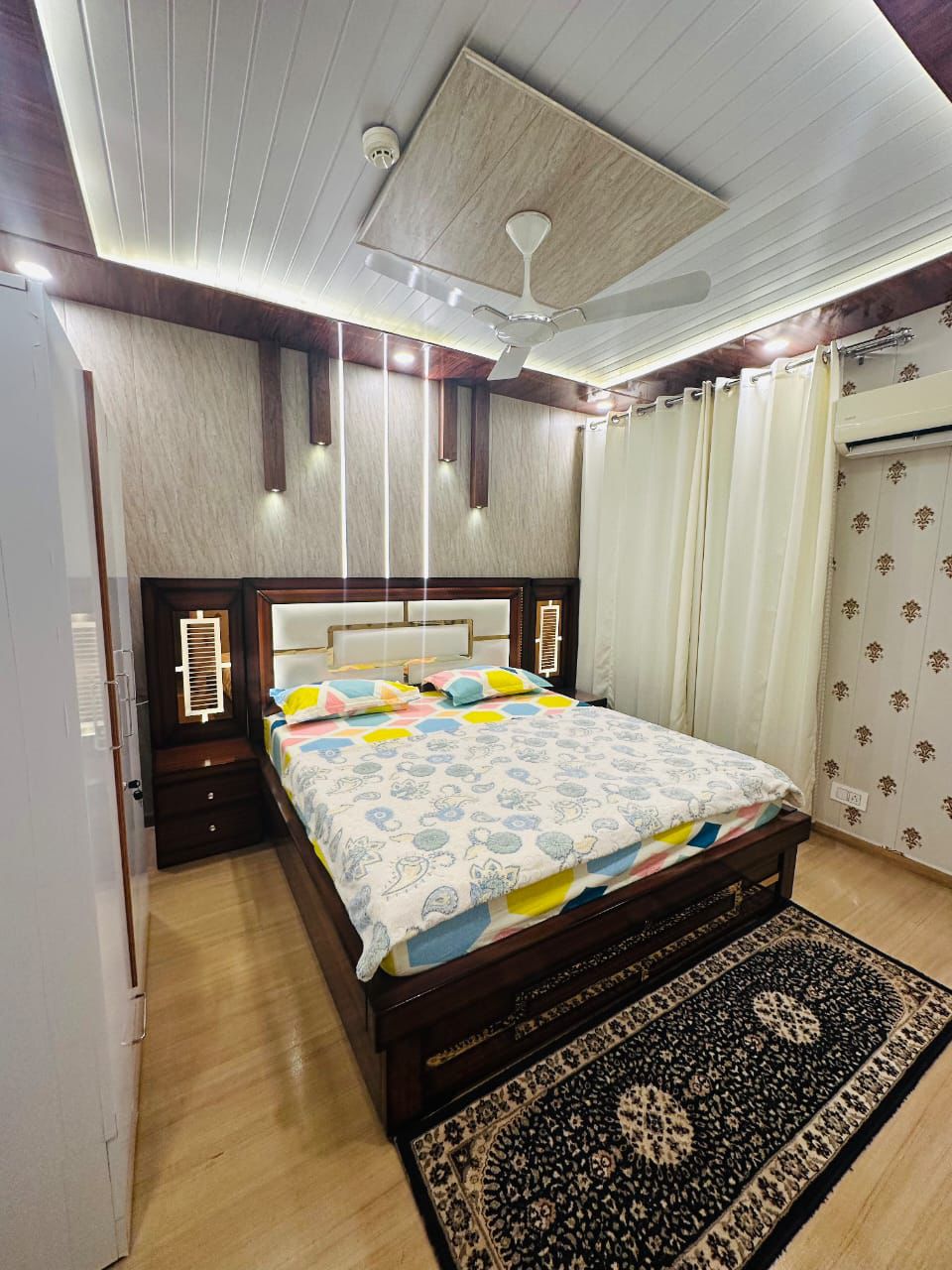 3.5 BHK Apartment For Sale in DLF New Town Heights I