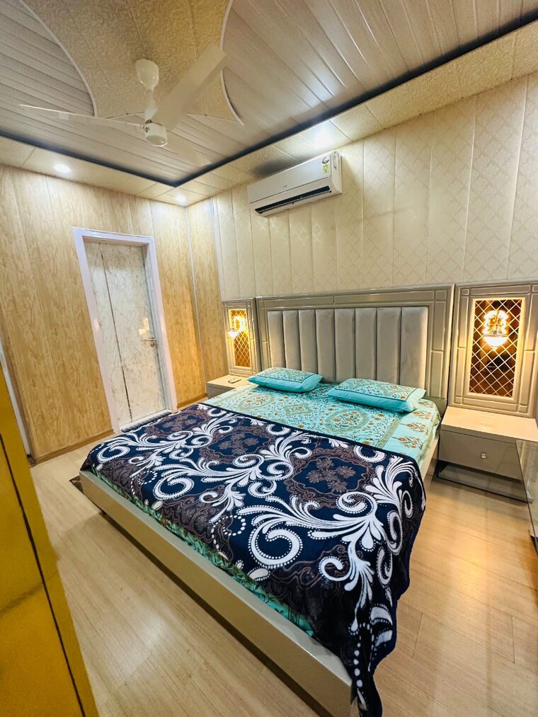 Bedroom, dlf-new-town-heights-i 3.5 Bedroom 1930 Sq.Ft. Apartment In Sector 90 Gurgaon 9314505