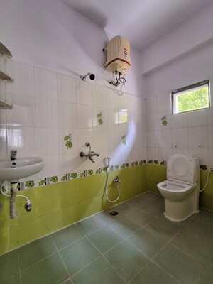 Attached Bathroom in 3 BHK Apartment at Kondapur – for Rent