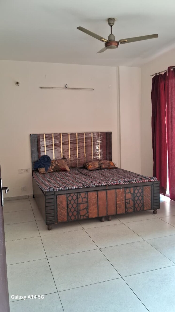 Bedroom, motiaz-royal-citi 3 Bedroom 1910 Sq.Ft. Apartment In Ambala Highway Zirakpur 9314577