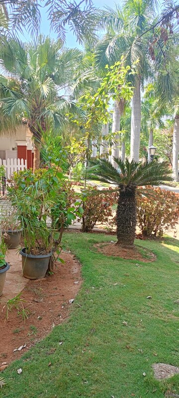 4 BHK Apartment – Garden View at Prestige White Meadows Villas, Whitefield - for Sale