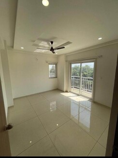 1 BHK + Pooja Room Apartment For Sale in Swaminarayan City