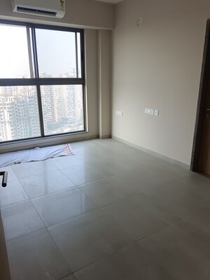 Room in 2 BHK Apartment at Birla Vanya, Kalyan West – for Rent