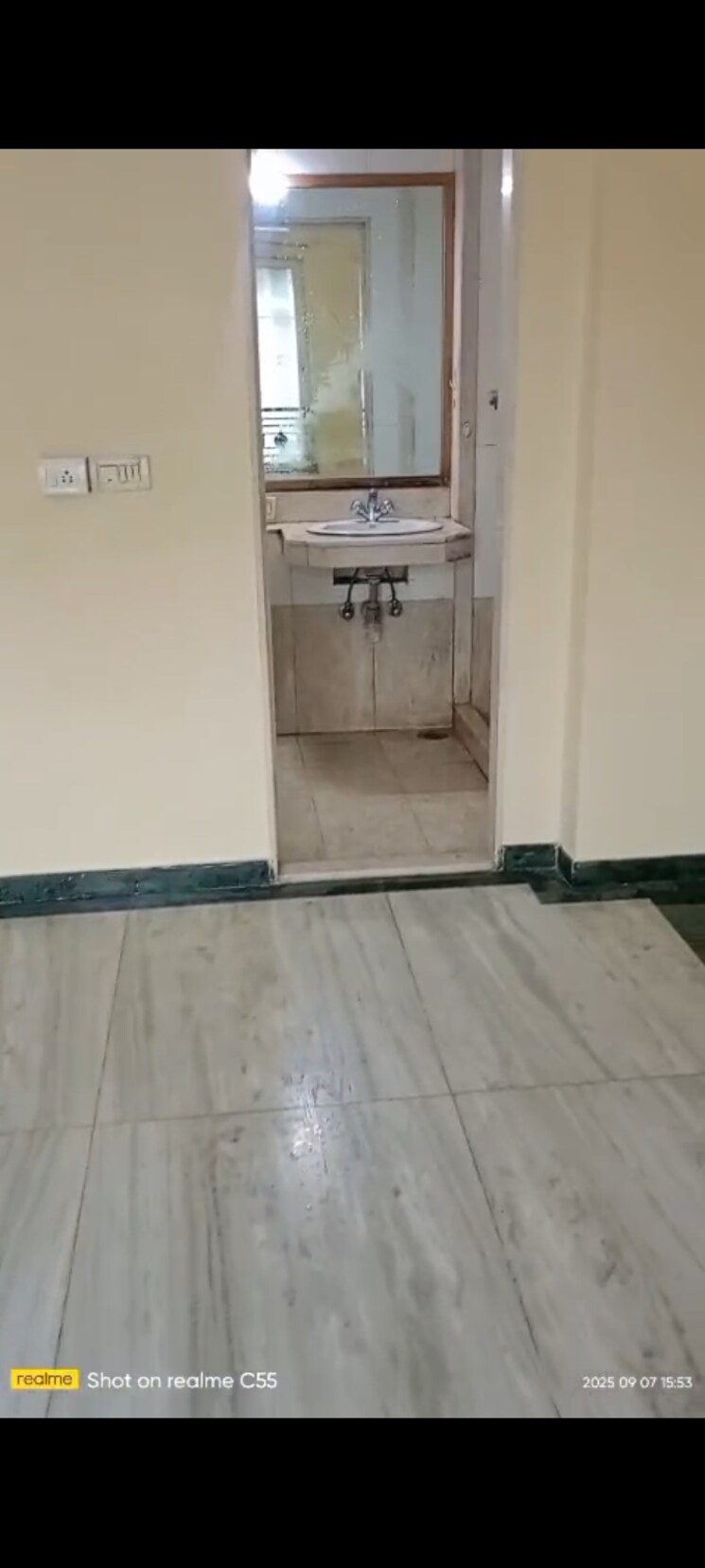 Bathroom, hiranandani-estate 3 Bedroom 1250 Sq.Ft. Apartment In Ghodbunder Road Thane 9314611