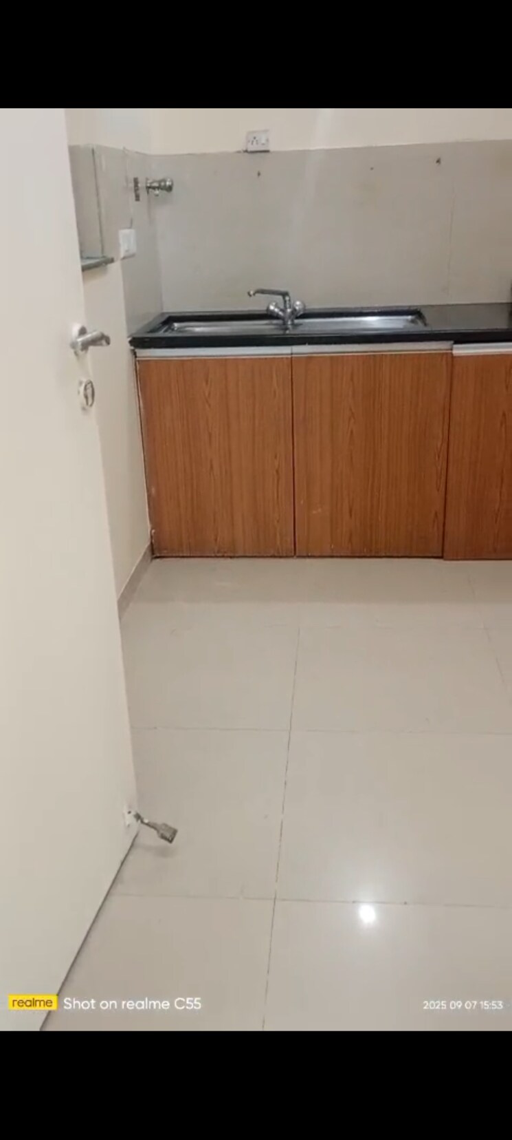 Kitchen, hiranandani-estate 3 Bedroom 1250 Sq.Ft. Apartment In Ghodbunder Road Thane 9314611