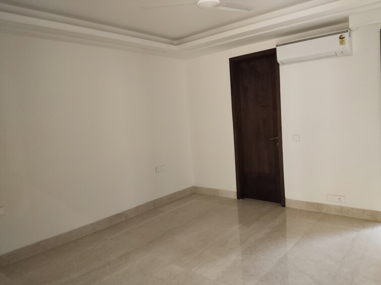 Cover Image, jasola vihar 4 Bedroom 3000 Sq.Ft. Builder Floor In Jasola Vihar Delhi 9314703