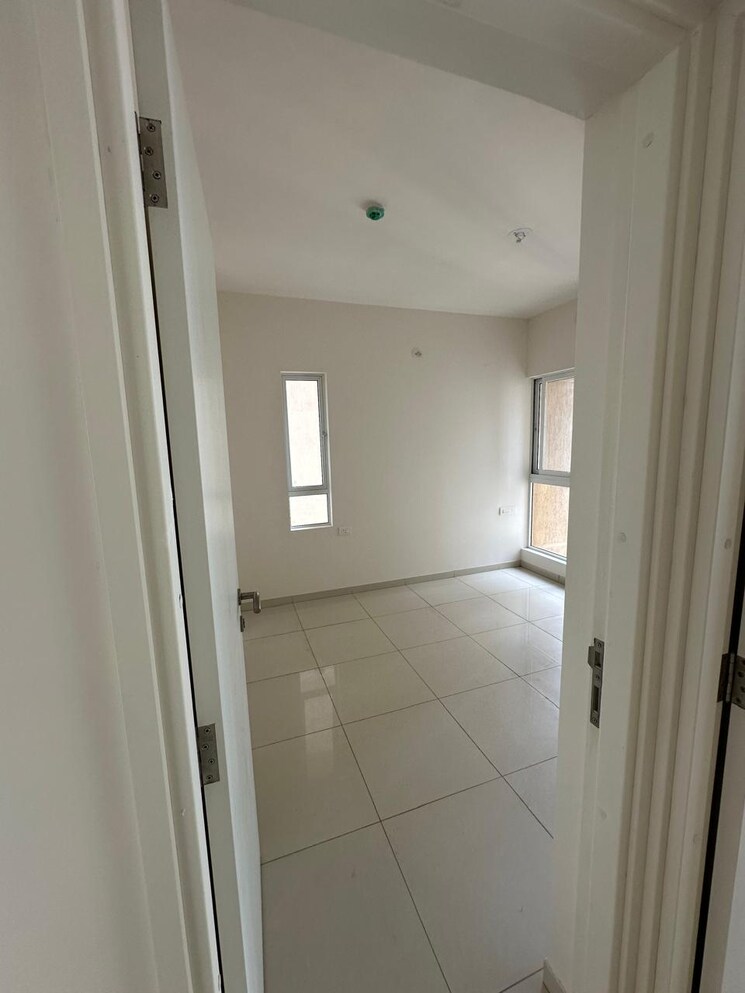 Bathroom, godrej-green-vistas 3 Bedroom 815 Sq.Ft. Apartment In Mahalunge Pune 9314680