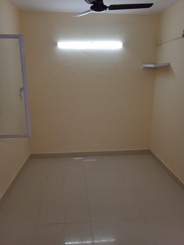 Room in 2 BHK Builder Floor at Lajpat Nagar – for Rent