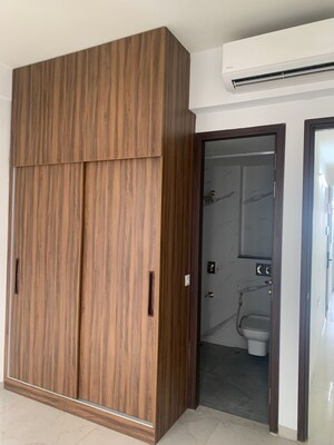 Building Lobby in 3 BHK Apartment at Smart World Orchard, Sector 61 – for Rent