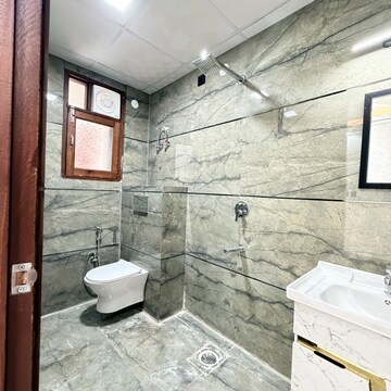Bathroom in 2 BHK Apartment at Palm Residency Chhatarpur, Rajpur Khurd Extension – for Rent