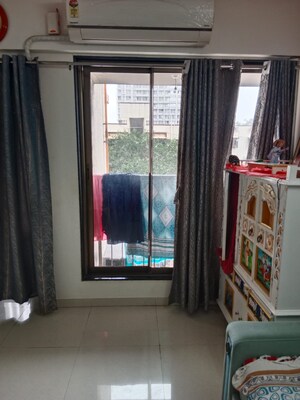 2 BHK Apartment For Rent in Sai Shradha Phase 1, Dahisar East