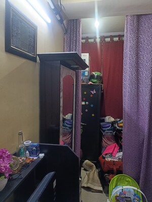 Furnished Amenities in 4 BHK Apartment at Zahra Tower, Worli – for Rent