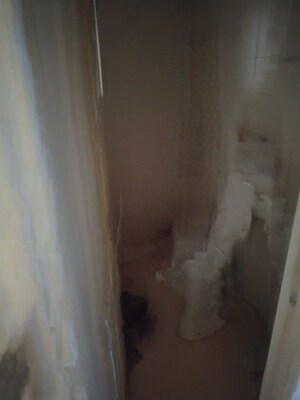 Room in 2 BHK Apartment at Shree Vardhman Mantra, Sector 67 – for Rent