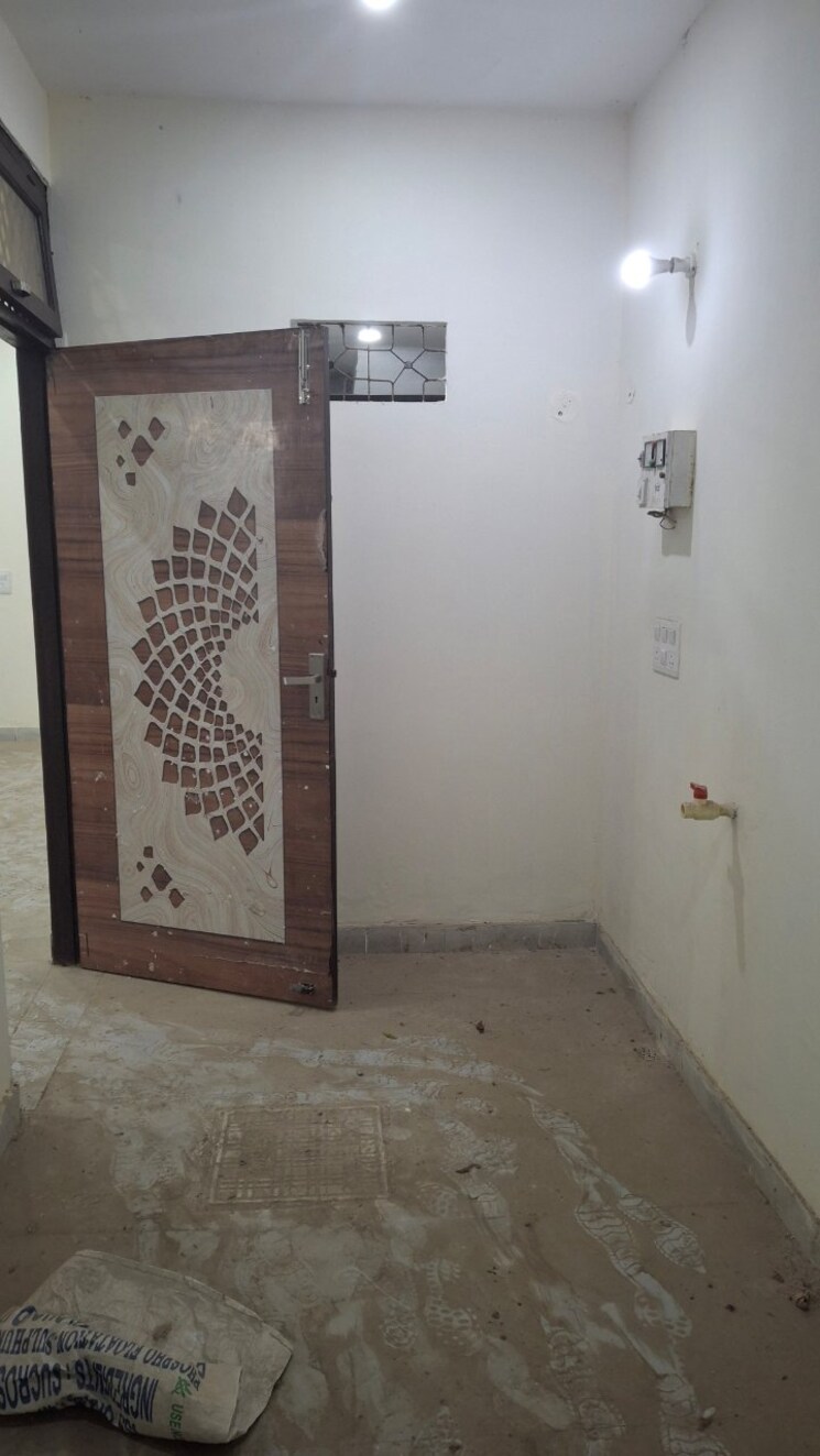 Room, raj nagar 2 Bedroom 750 Sq.Ft. Independent House In Raj Nagar Ghaziabad 9314960
