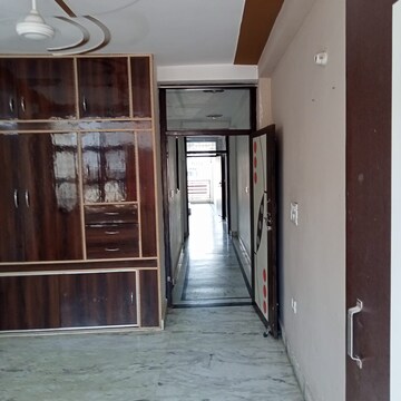 Building Lobby in 1.5 BHK Builder Floor at Adchini – for Rent