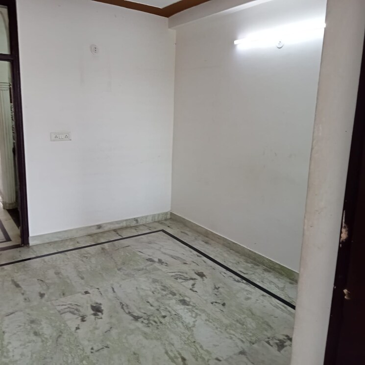Room, adchini 1.5 Bedroom 300 Sq.Ft. Builder Floor In Adchini Delhi 9315041