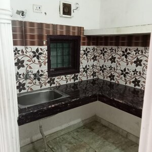 Kitchen in 1.5 BHK Builder Floor at Adchini – for Rent