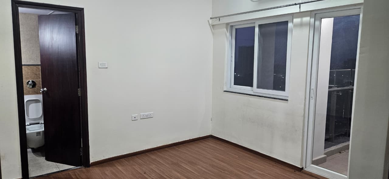 2 BHK + Extra Room 900 Sq.Ft. Apartment in Puravankara Silversands