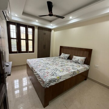 Bedroom in 2 BHK Apartment at Palm Residency Chhatarpur, Rajpur Khurd Extension – for Rent