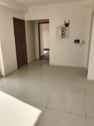 Room in 2 BHK Apartment at Shapoorji Pallonji Joyville Gurgaon, Sector 102 – for Rent