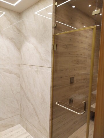 Bathroom in 4 BHK Builder Floor at Malibu Shopping Arcade, Sector 47 – for Sale