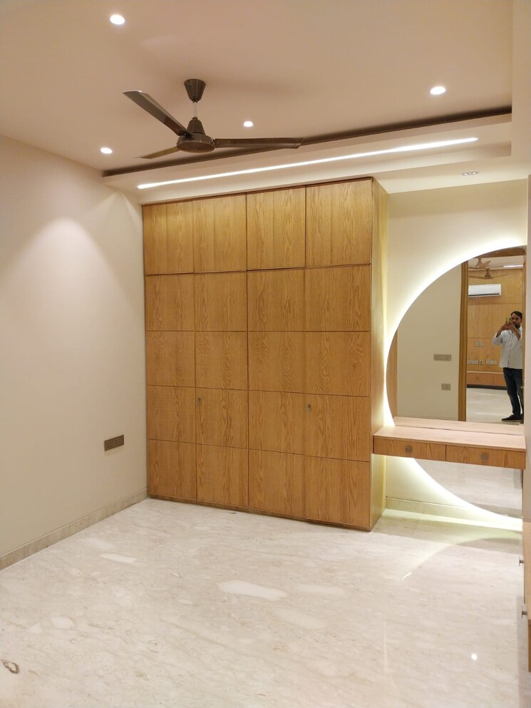 Room, malibu-shopping-arcade 4 Bedroom 2870 Sq.Ft. Builder Floor In Sector 47 Gurgaon 9315096
