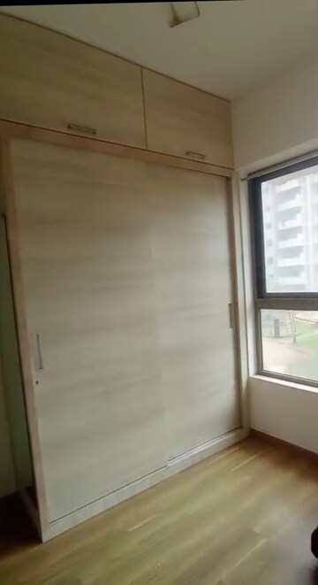Room in 2 BHK Apartment at L&T Emerald Isle, Powai – for Rent