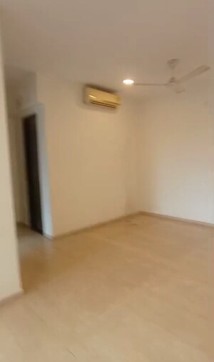 Room in 2 BHK Apartment at L&T Emerald Isle, Powai – for Rent