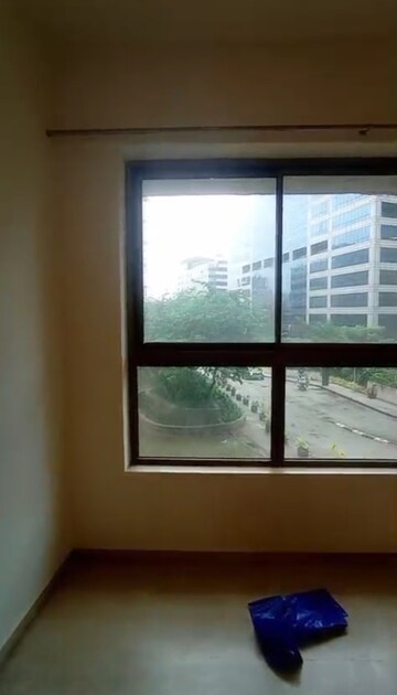 Room in 2 BHK Apartment at L&T Emerald Isle, Powai – for Rent