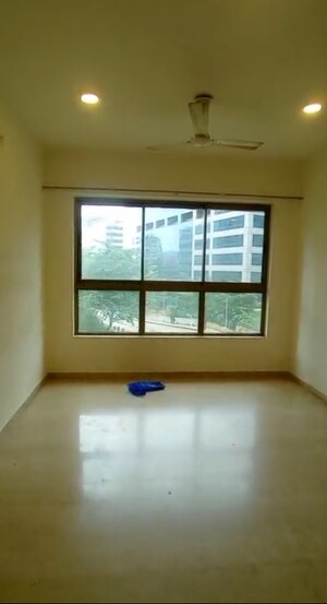 Room in 2 BHK Apartment at L&T Emerald Isle, Powai – for Rent
