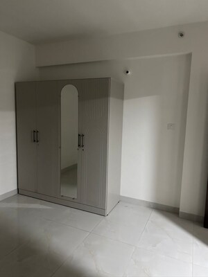 Room in 3 BHK Apartment at Poulomi Avante, Kokapet – for Rent