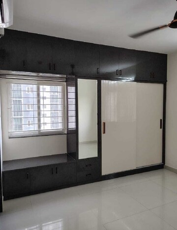 Room in 3 BHK Apartment at Rajapushpa Pristinia, Kokapet – for Rent