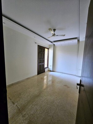 2 BHK Apartment For Rent in DLF City Phase V, Dlf Phase V