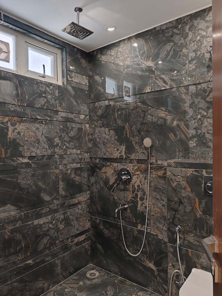 Balcony, craft-destination-43 3 Bedroom 215 Sq.Yd. Builder Floor In Sector 43 Gurgaon 9315146