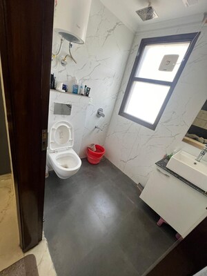 Bathroom in 3 BHK Builder Floor at Uday Arden 45, Sector 45 – for Rent