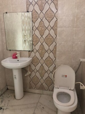 Bathroom in 1.5 BHK Independent House at RWA Apartments Sector 19, Sector 19 – for Rent