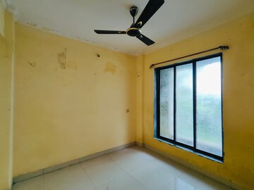 Room in 2 BHK Apartment at Seawoods – for Sale